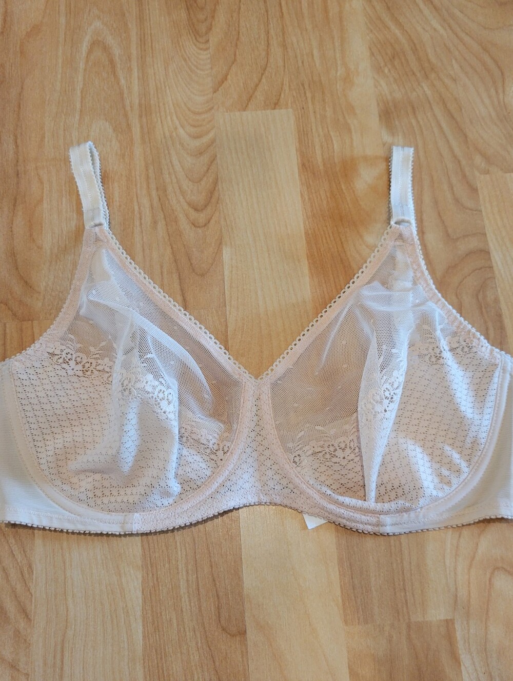 Chantelle Tamaris Seamless Lace Bra Nude Size 34DD - Picture 3 of 8